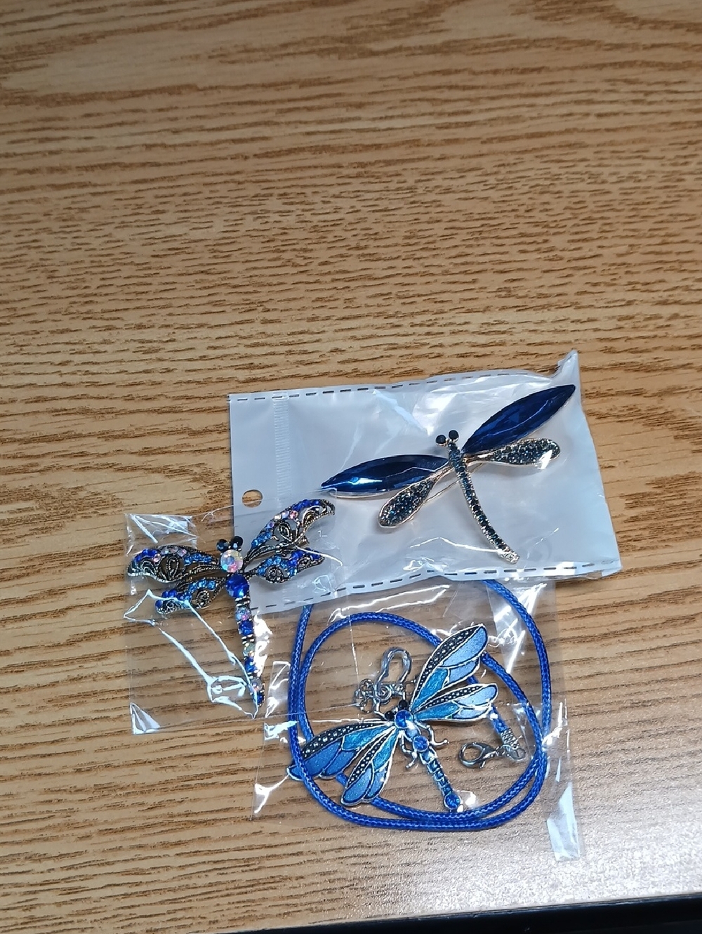 NWOT 3PC Blue Dragonfly Bundle 2 Pins 1 Necklace